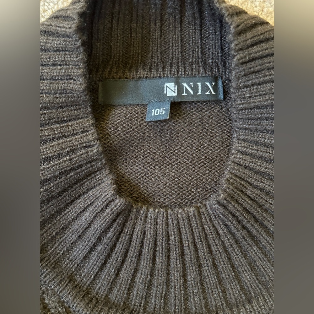 NIX Brown Sweater
